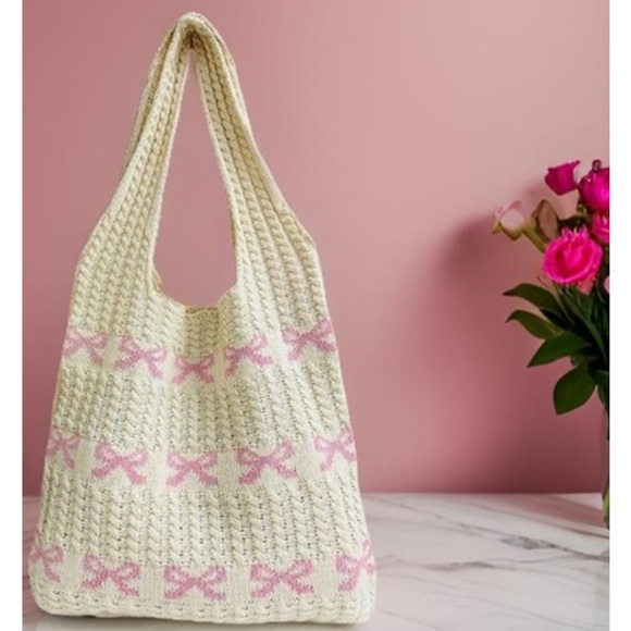 PINK RIBBON BOW PATTERN KNITTED WOVEN CROCHET TOTE BAG - Picture 2 of 3